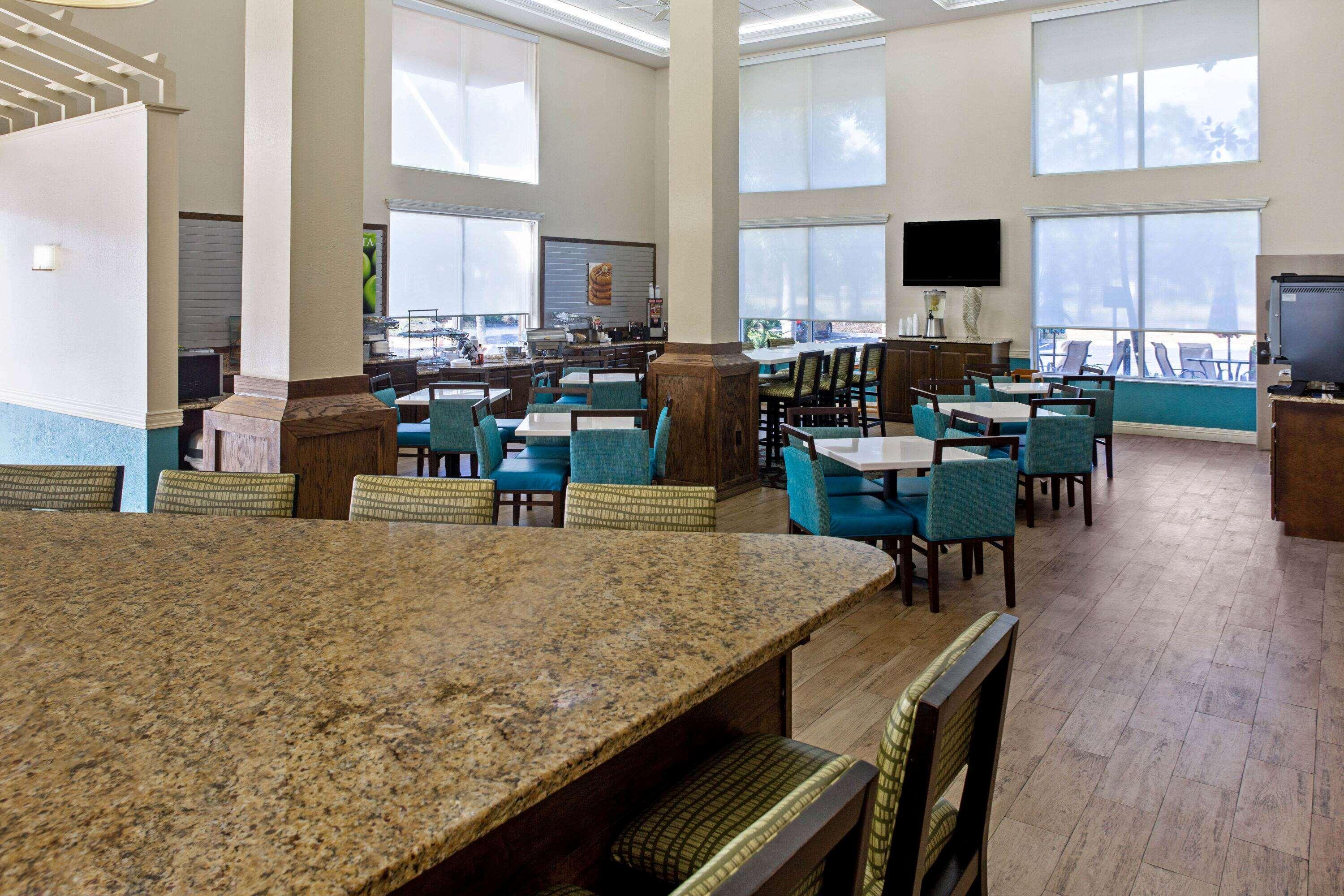 Comfort Inn & Suites Sarasota I75 The Meadows Exterior foto